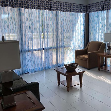 Days Inn By Wyndham Havelock Ngoại thất bức ảnh