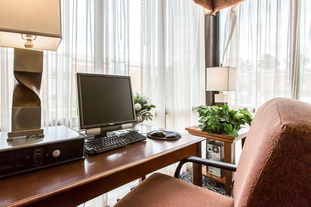 Days Inn By Wyndham Havelock Ngoại thất bức ảnh