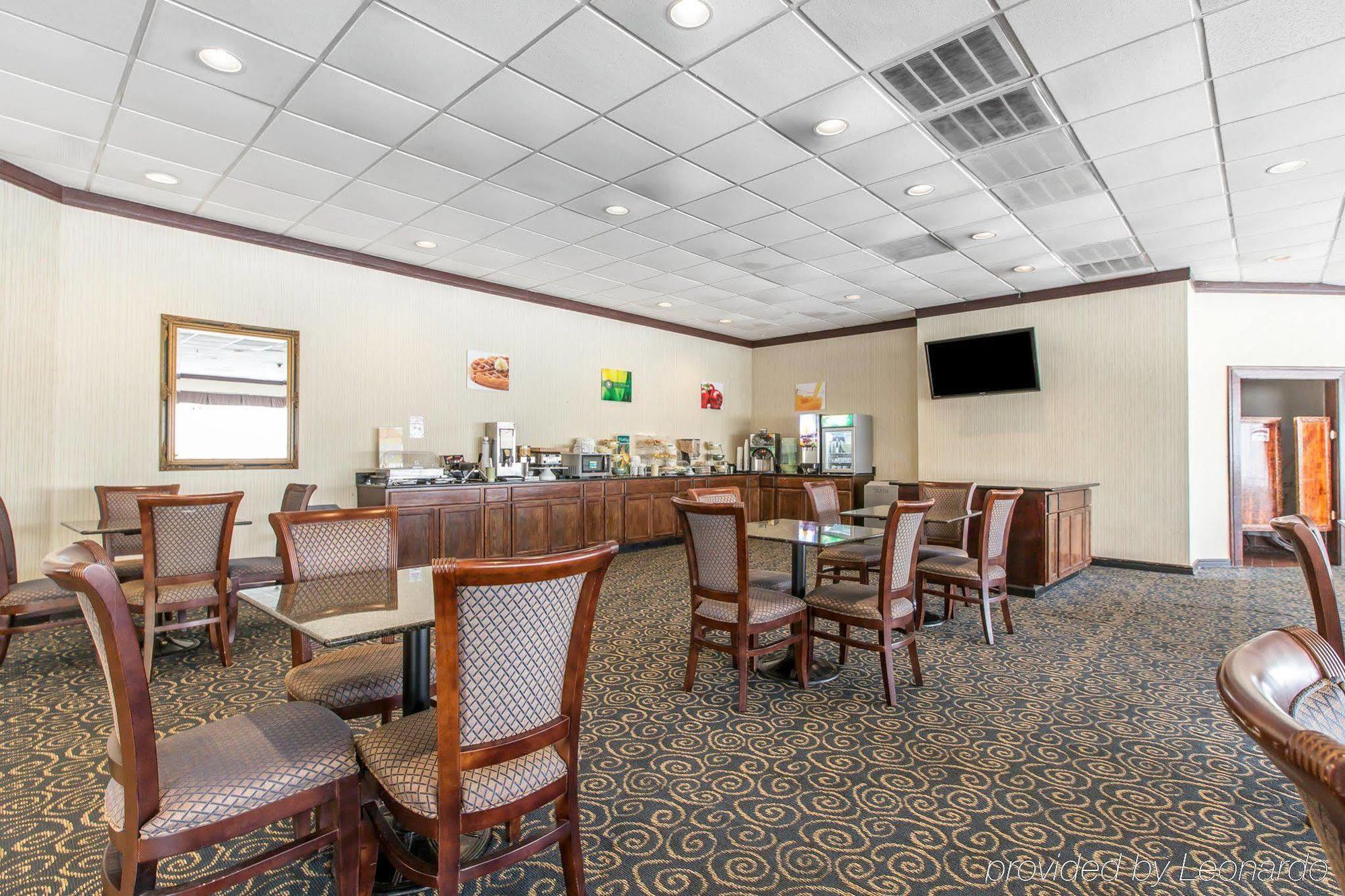 Days Inn By Wyndham Havelock Ngoại thất bức ảnh