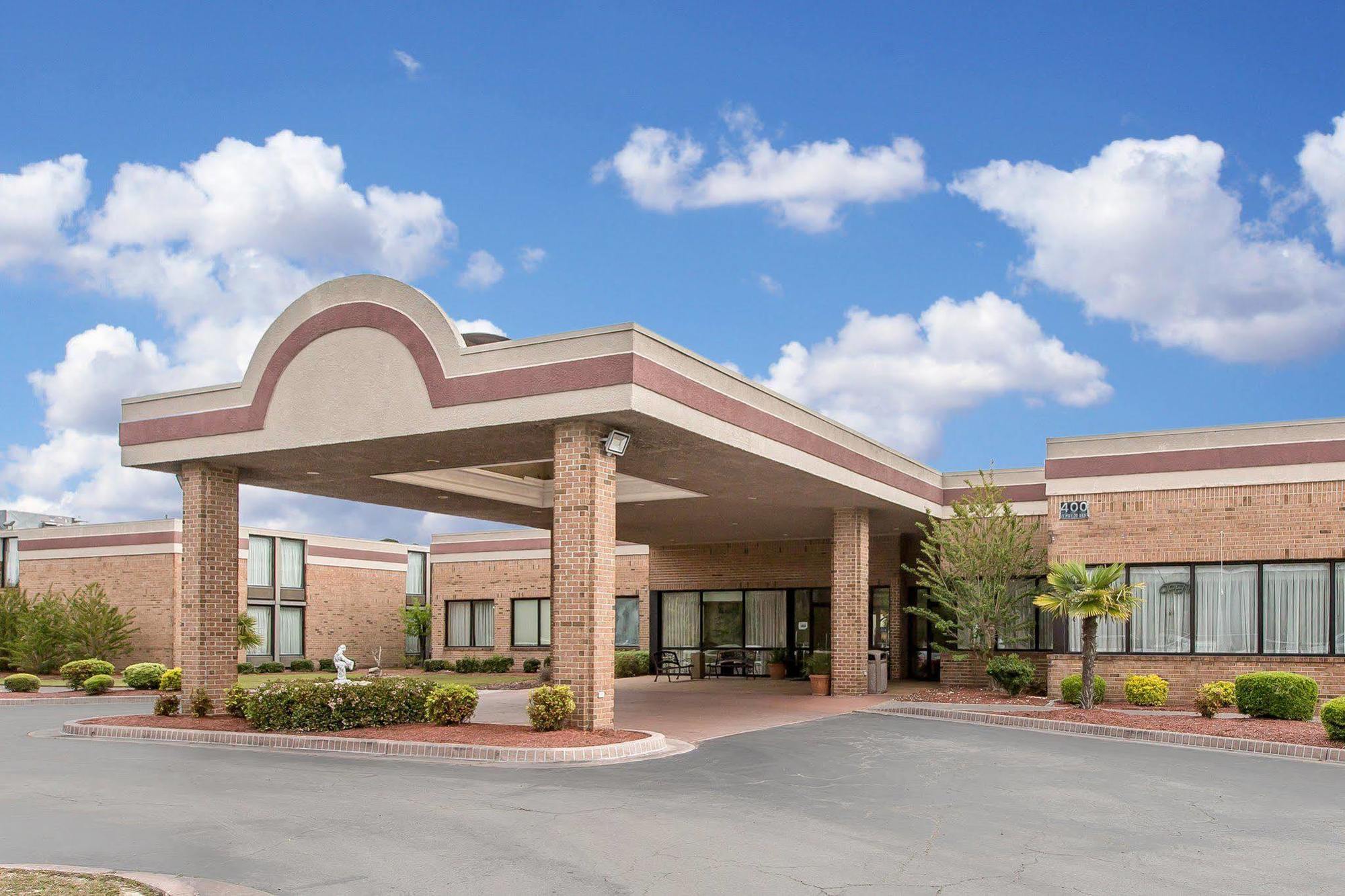 Days Inn By Wyndham Havelock Ngoại thất bức ảnh